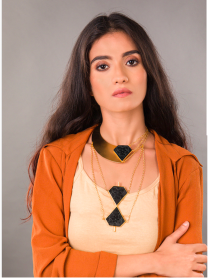 Black Onyx Layered Necklace – Gold-Plated Crescent & Diamond Design